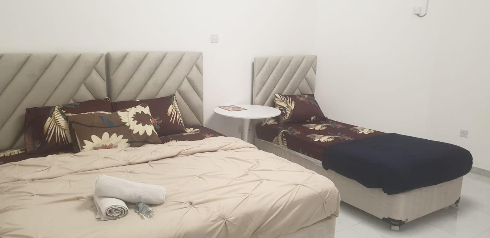 אבו דאבי International Abu-Dhabi Hostel Villa מראה חיצוני תמונה