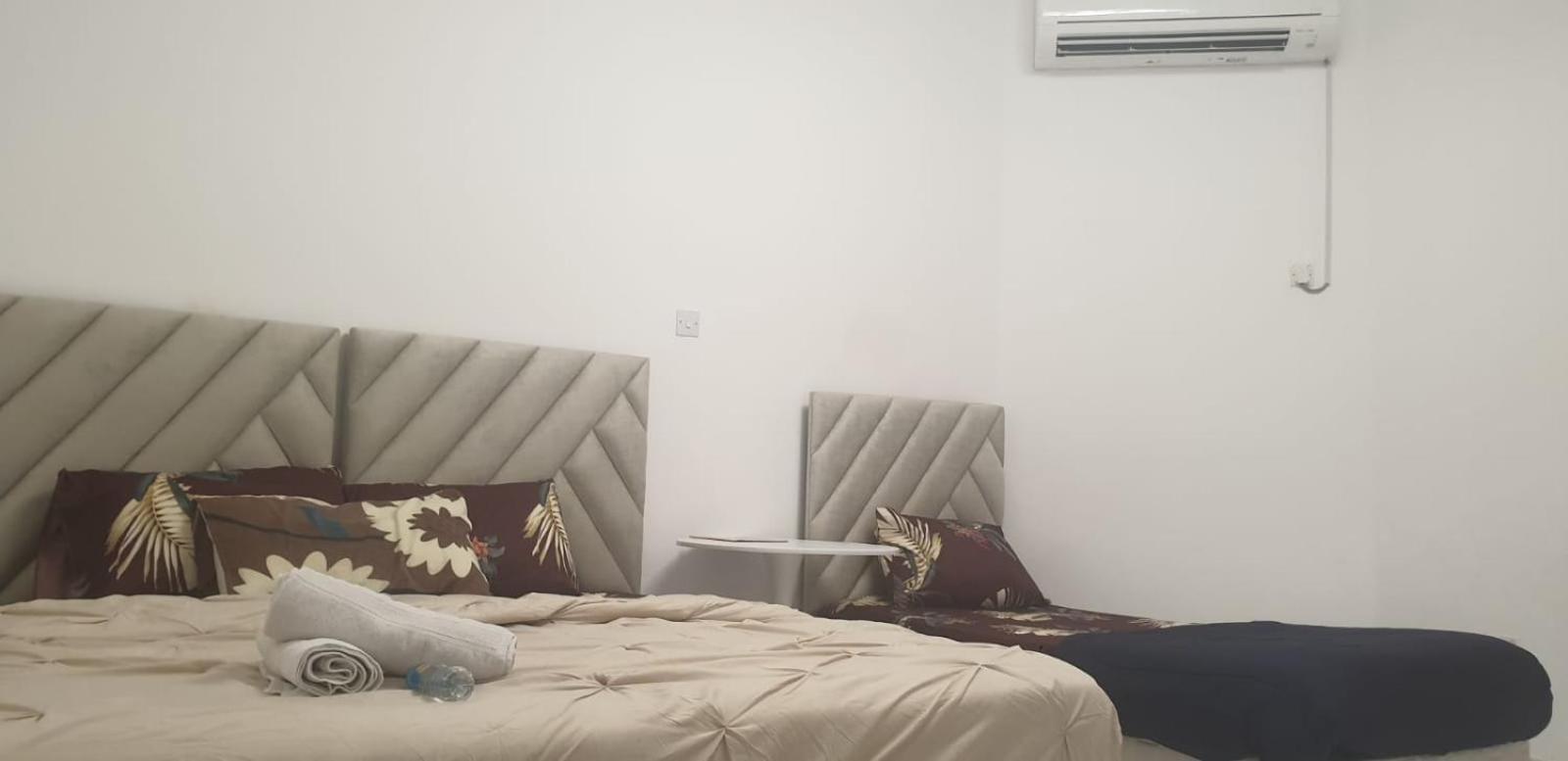 אבו דאבי International Abu-Dhabi Hostel Villa מראה חיצוני תמונה