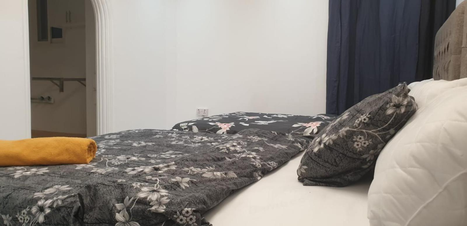 אבו דאבי International Abu-Dhabi Hostel Villa מראה חיצוני תמונה